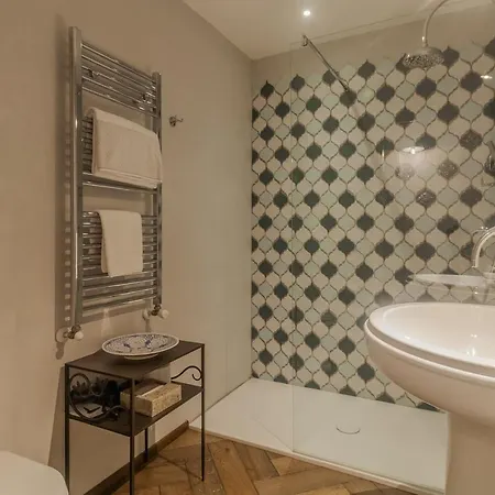 Loppia Secret Garden By Wonderful Italy *